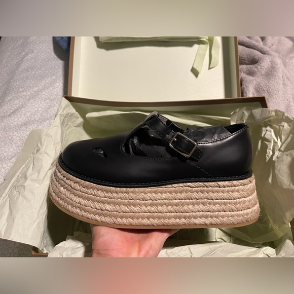 Burberry Women's "ALDWYCH JUTE" Black Leather Platform - Picture 1 of 8
